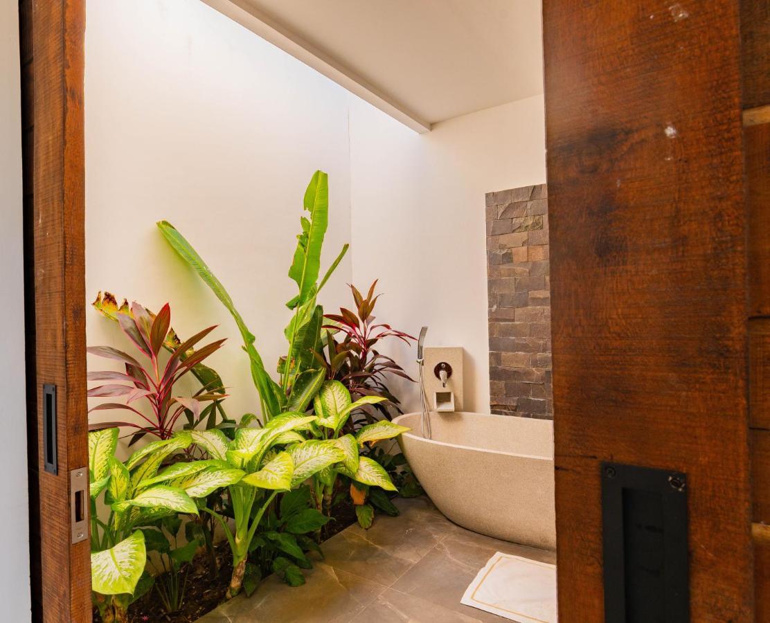 Hedonia Luxury Villa