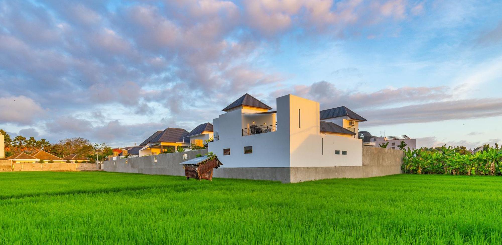 Hedonia Luxury Villa Seminyak (Bali)